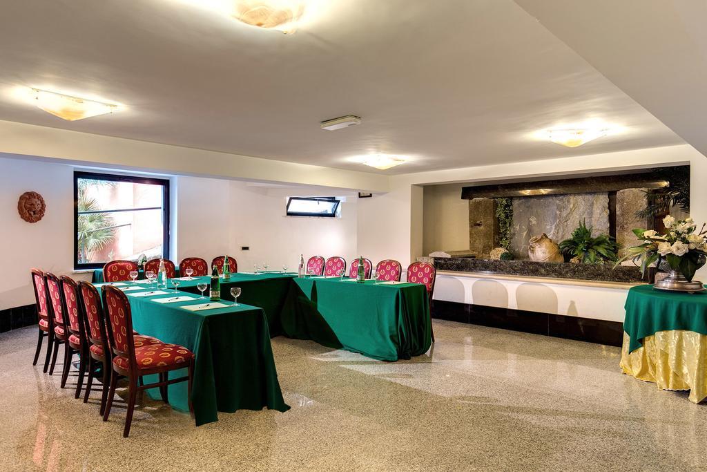 Hotel Castel Vecchio Castel Gandolfo Esterno foto