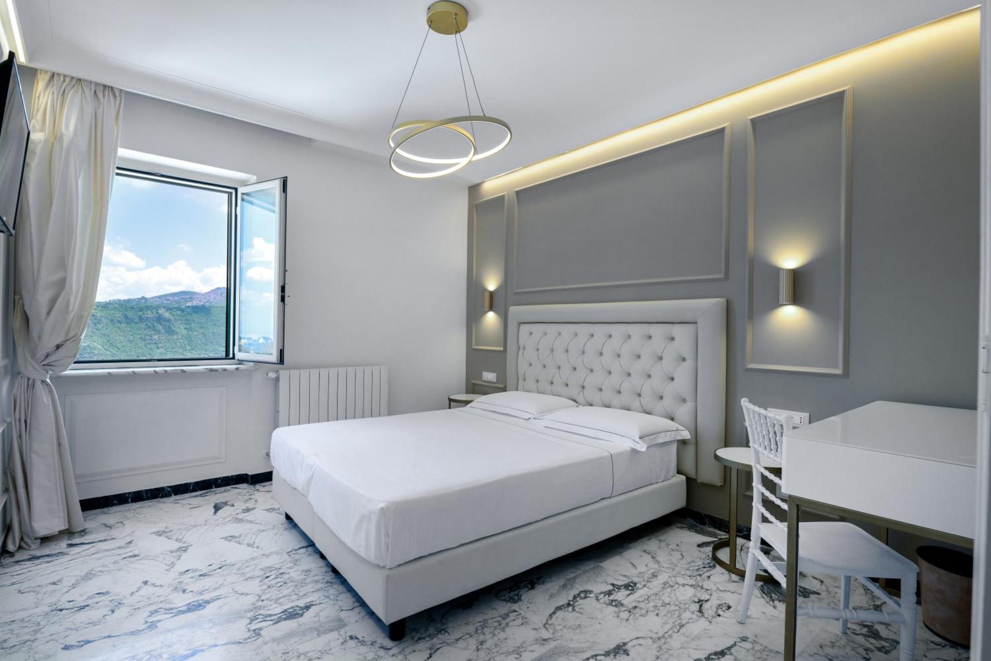 Hotel Castel Vecchio Castel Gandolfo Esterno foto