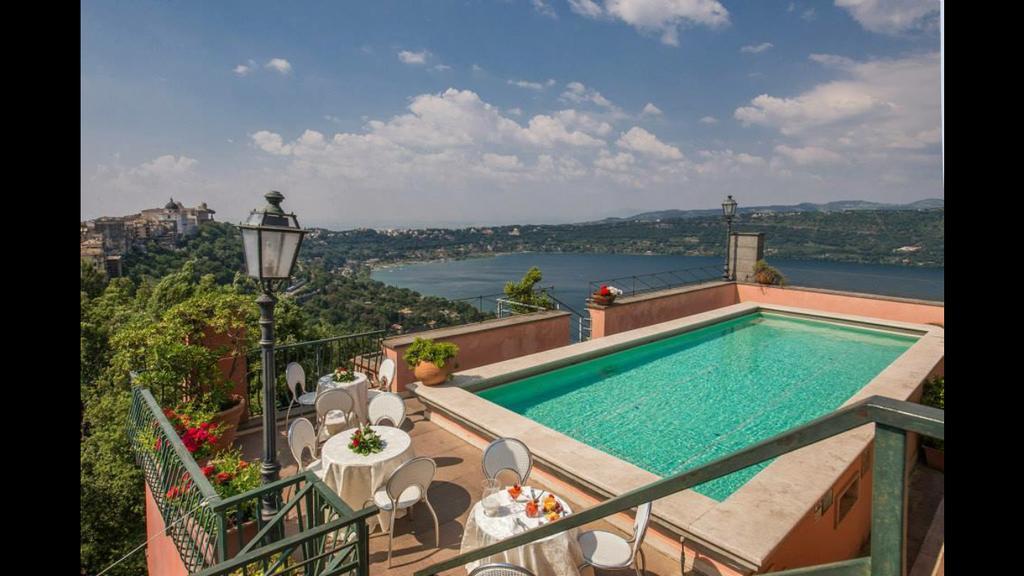 Hotel Castel Vecchio Castel Gandolfo Esterno foto