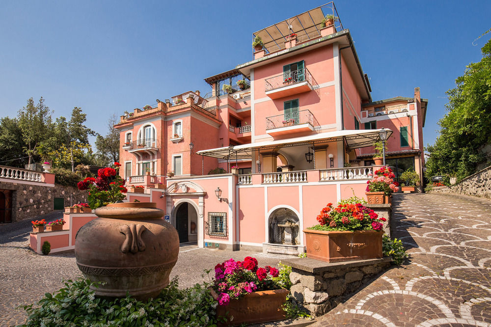 Hotel Castel Vecchio Castel Gandolfo Esterno foto