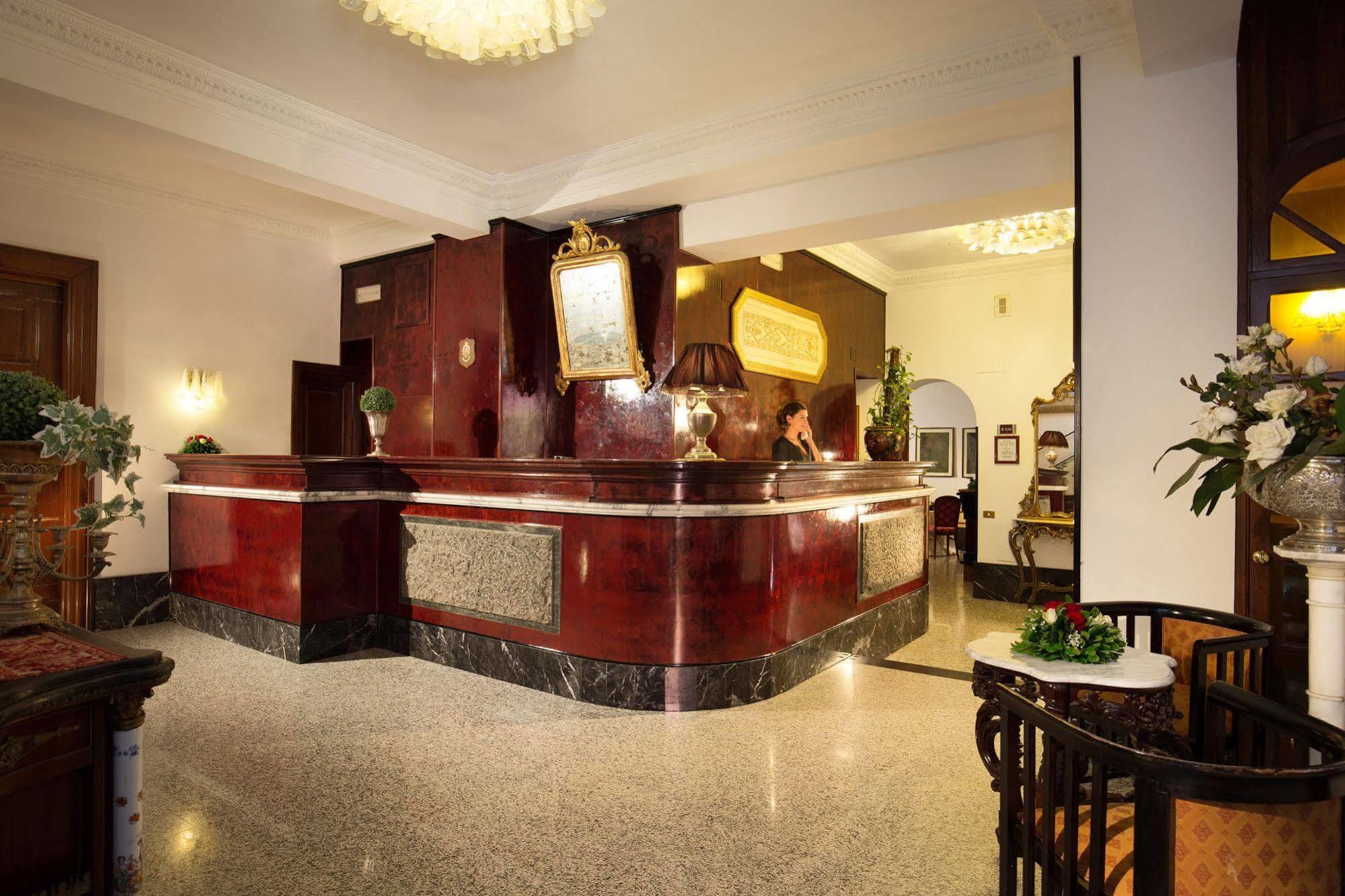 Hotel Castel Vecchio Castel Gandolfo Esterno foto